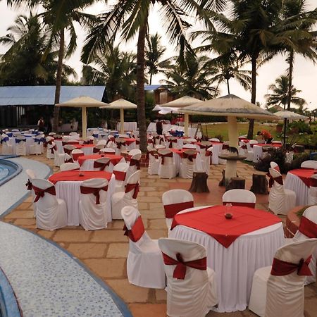 Paradise Village Beach Resort Calangute Exterior foto