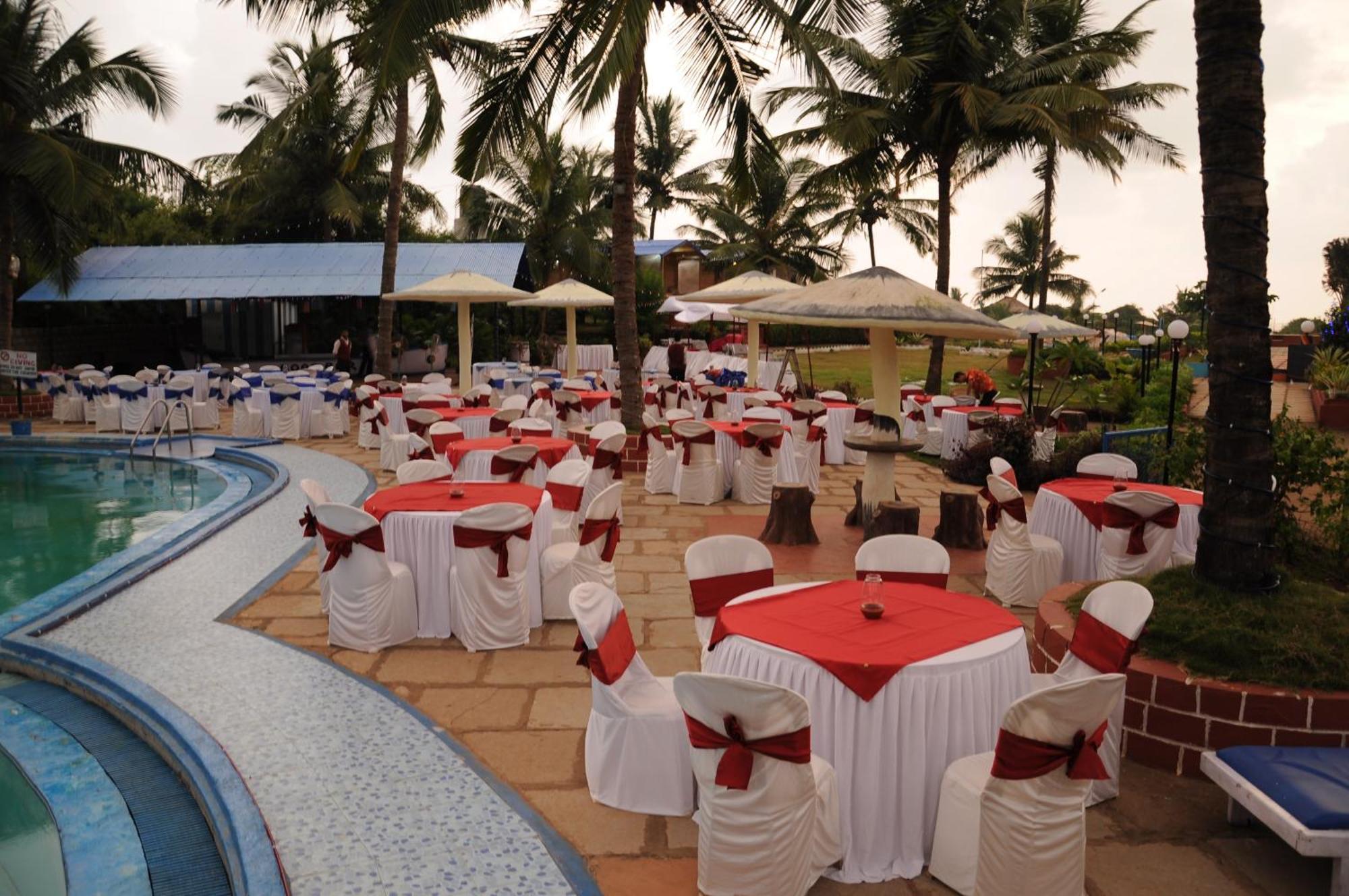 Paradise Village Beach Resort Calangute Exterior foto